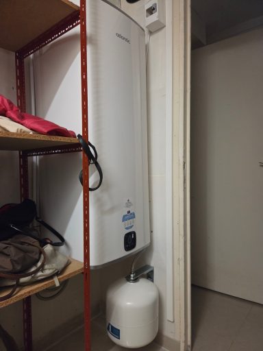 Chauffe-eau instantané intelligent de 150L